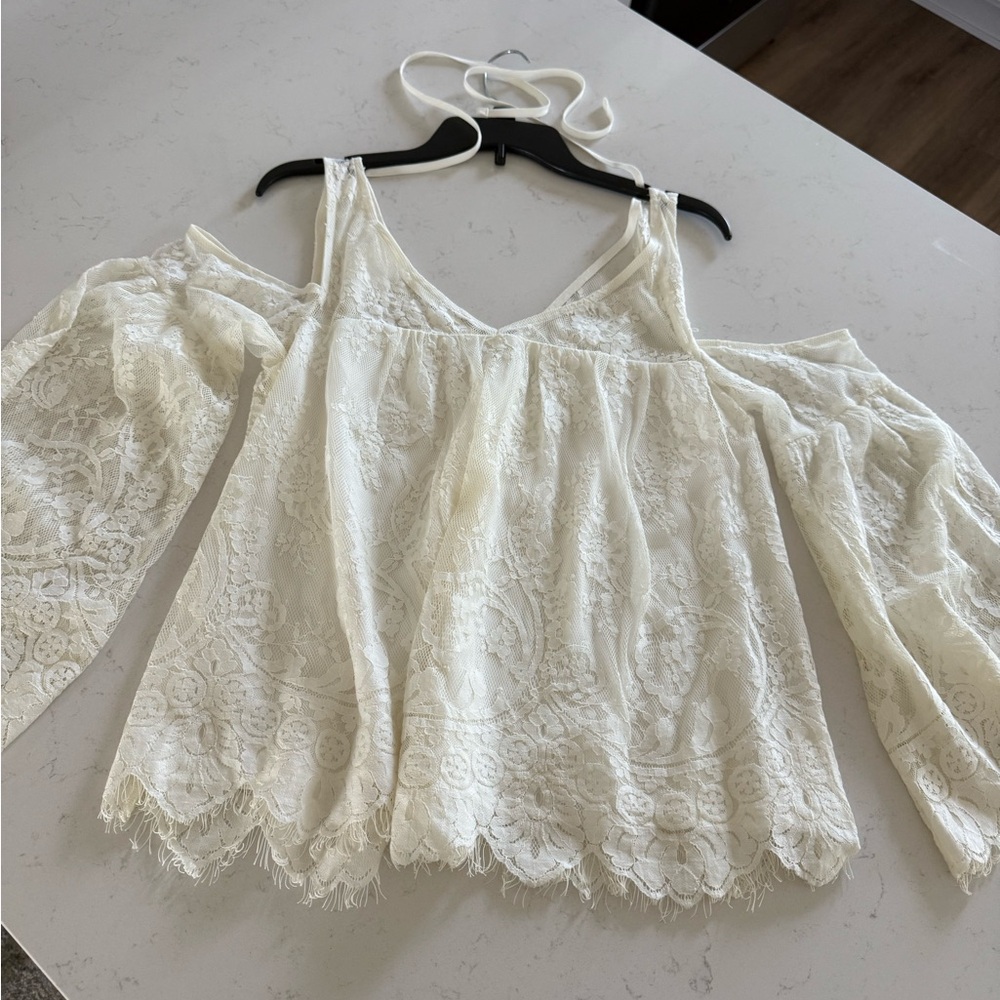 Abercrombie & Fitch Lace Cold Shoulder Blouse - Cream